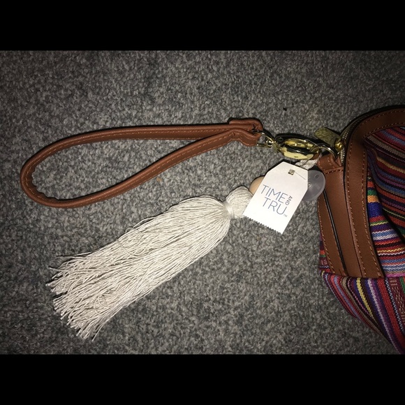 NWT Time & Tru Multicolor/Brown Dome Pouch Tassel - Picture 4 of 7